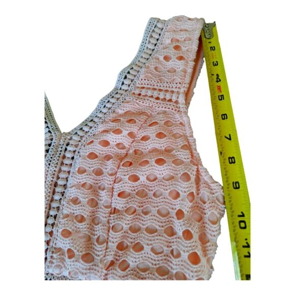 BeBe Crochet Overlay Dress Size 6 Pink Bodycon - Picture 9 of 12